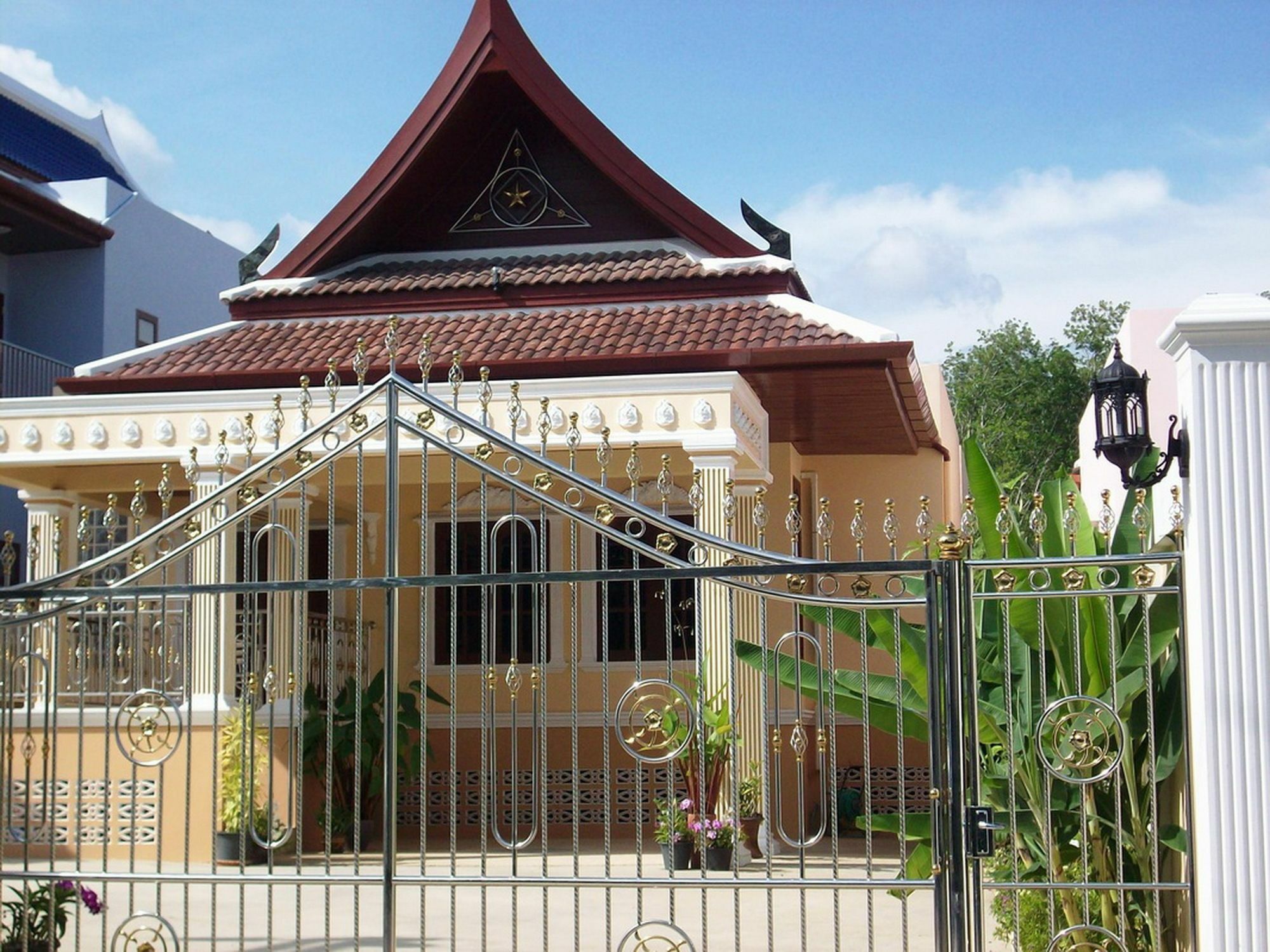 Majestic Villas Phuket Rawai Экстерьер фото