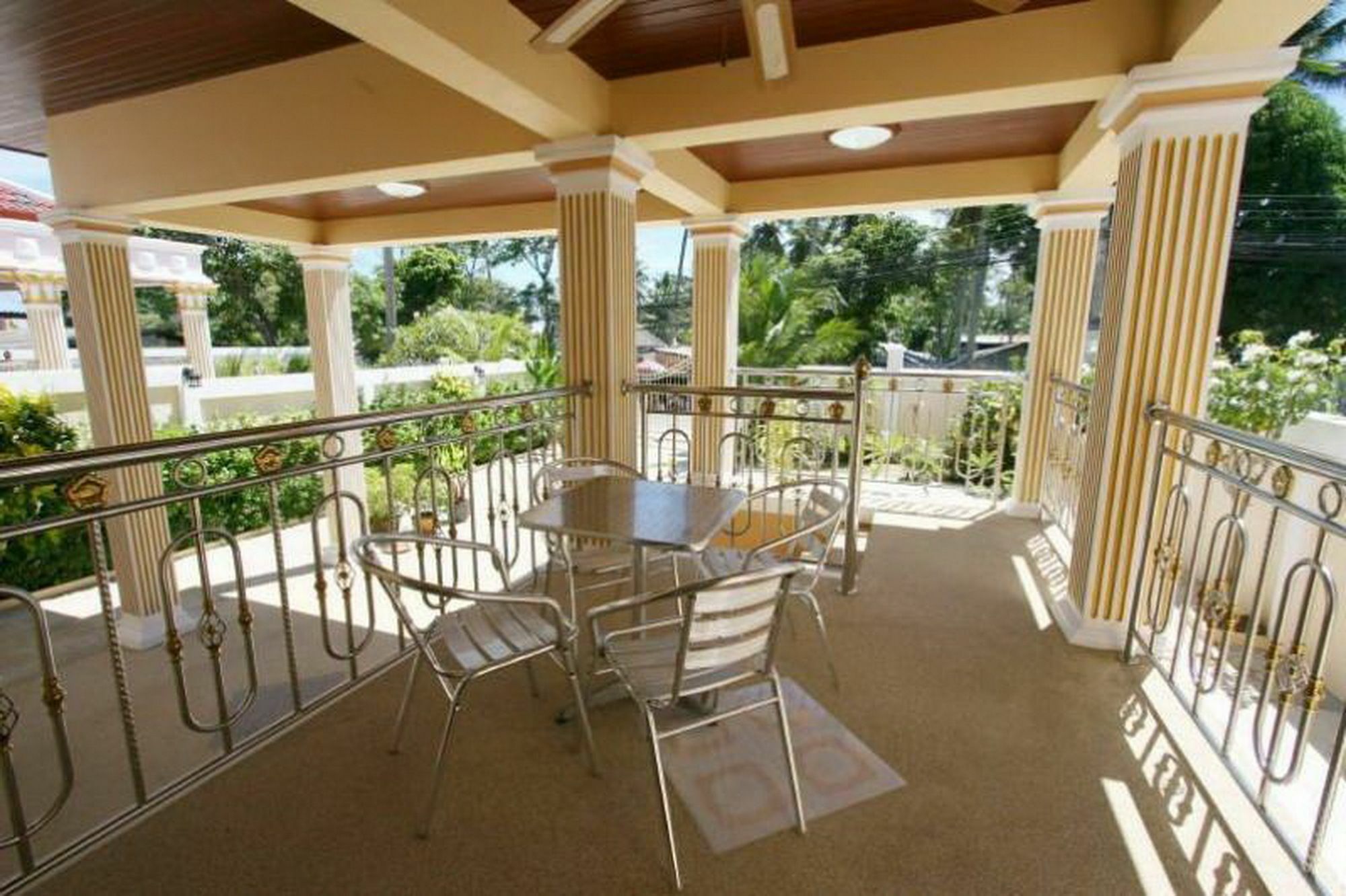 Majestic Villas Phuket Rawai Экстерьер фото